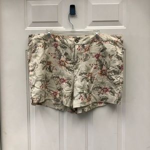 Sonoma Floral Shorts Size 18W
